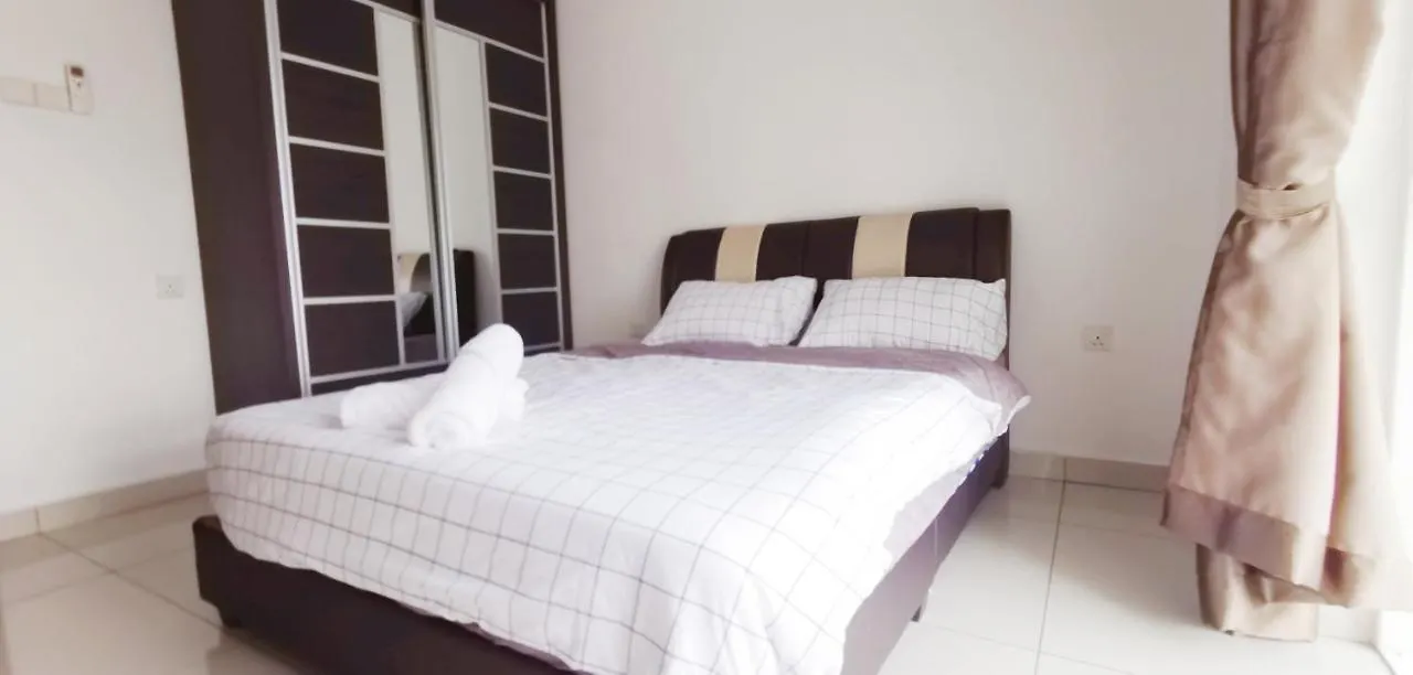 Ksl D'Esplanade Johor Bharu Daire Johor Bahru 0*,  Malezya